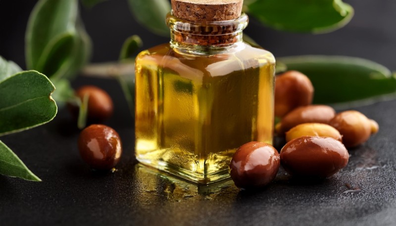 Olej jojoba: właściwości i zastosowanie w kosmetyce